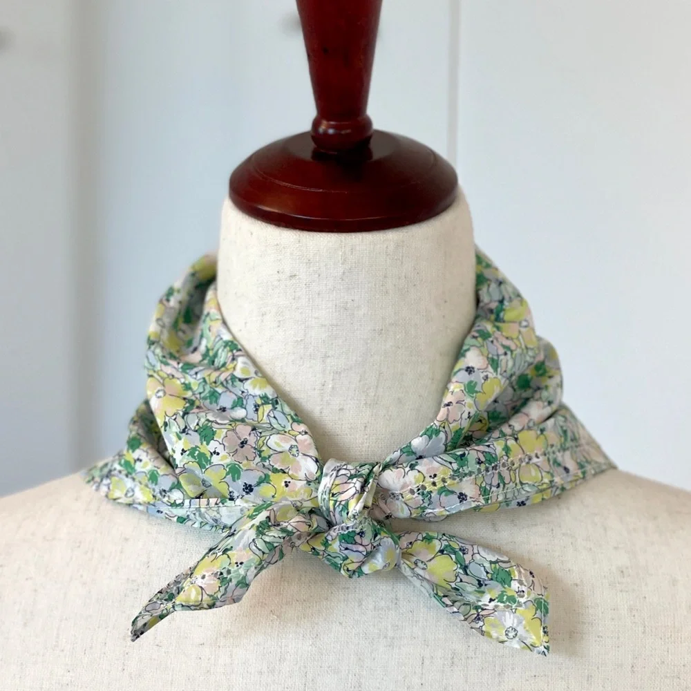 NWT J Crew Liberty Square Scarf - Picture 1 of 3